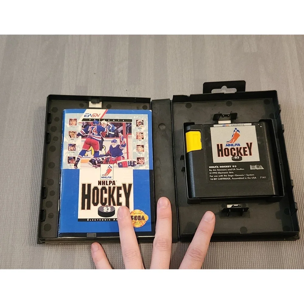 NHLPA Hockey 93 (Sega Genesis, 1992) CIB